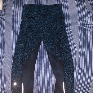 Lululemon leggings blue and black with mesh